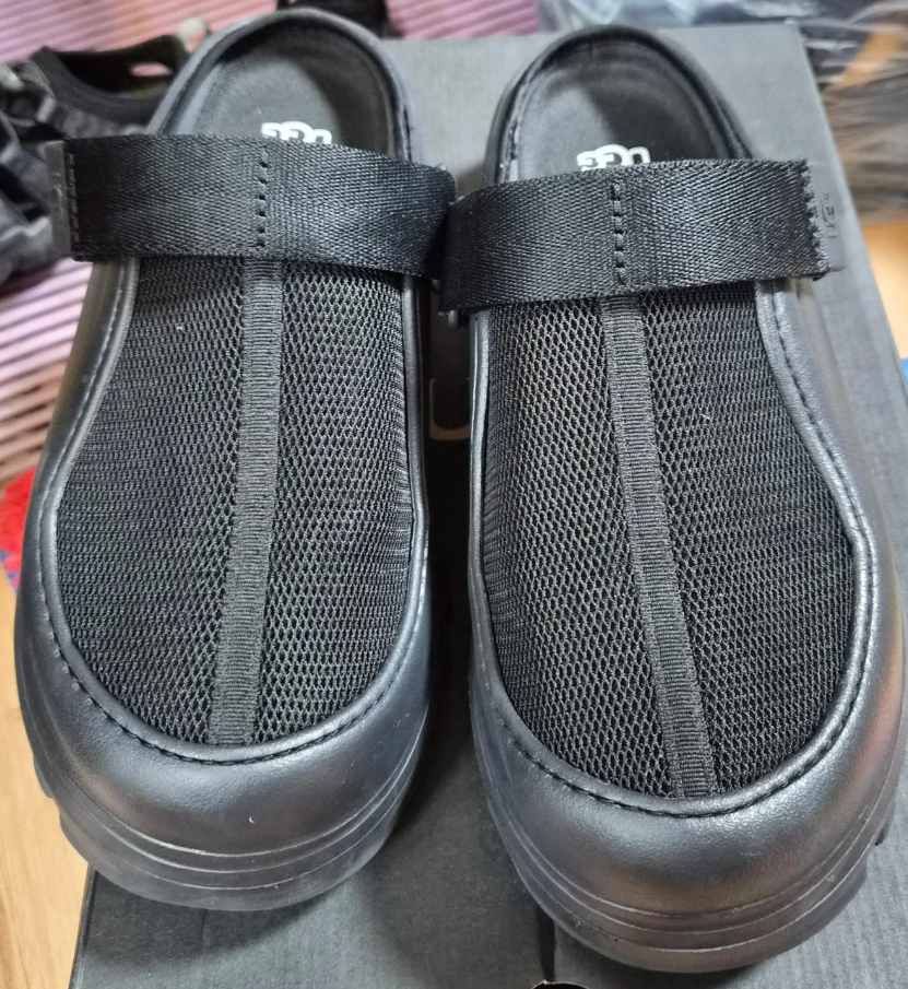 UGG 어그 메쉬 슬리퍼 (피크모드) 블랙 280mm