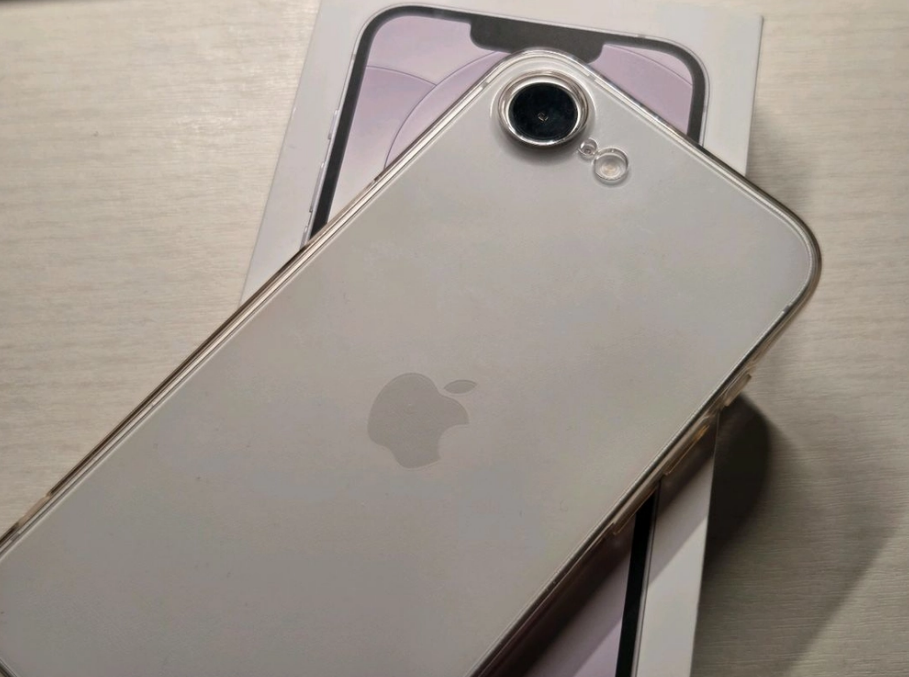 자급제 아이폰 17e 512GB 화이트 판매